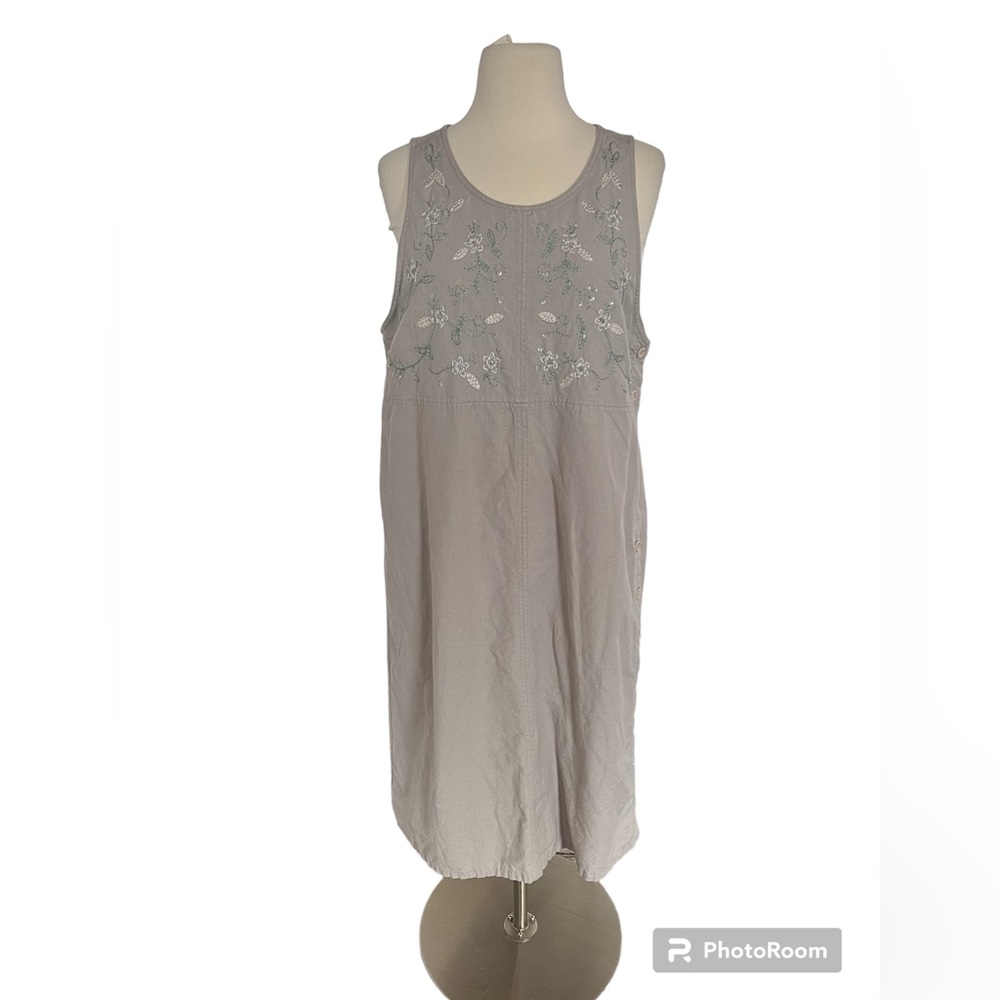 Erika Collection Gray Dress‎ with Floral Embroidery Size M